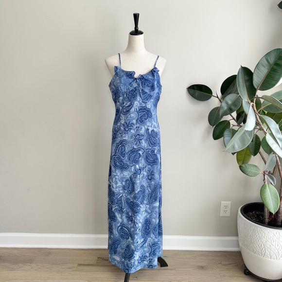 Dresses & Skirts - Vintage Y2K Paisley Ruffled Fairy Maxi Slip Dress 9/10